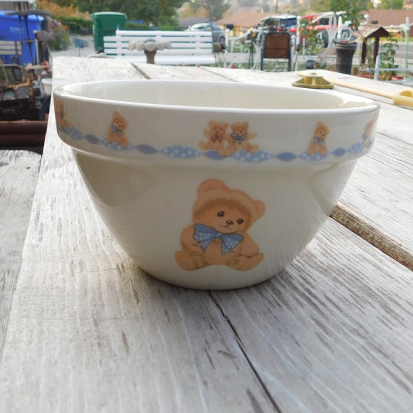 Vintage Stone Ware Bear Nesting Smallest Size Bowl, Nesting bowl, Vintage Bowl, Vintage Kitchen, Baking, Gift idea, Daysgonebytreasures Dc*