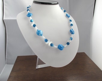 Hugs and Kisses Beaded Necklace in Teal and Frost White