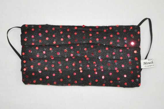 red surgical mask red surgical mask