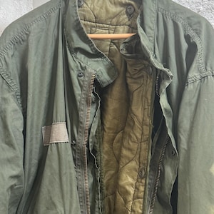 US Army M65 Fishtail Cold Weather Parka with Hood and Liner Vintage 1970’s Large