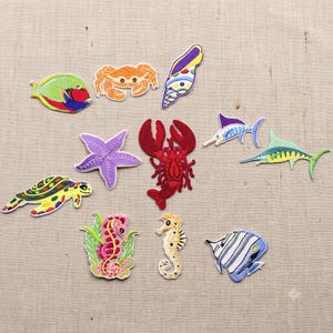 Oceaanvis strijkpatches voor kleding, geborduurde zeedieren, doe-het-zelf applicatie, schattige decoratieve patches om op te naaien, badge, knutselspullen, cadeau