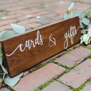 Cartes et cadeaux Panneau rustique, panneau boisé de cartes de mariage, panneau en bois de table cadeau de mariage, panneau décoratif cartes de mariage, panneau cadeaux et cartes postales