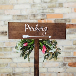 Wedding Parking Directional Arrow Sign, Rustic Woodland Wedding Sign, Wood Wedding Arrow, Wedding Wood Sign, Parking Sign