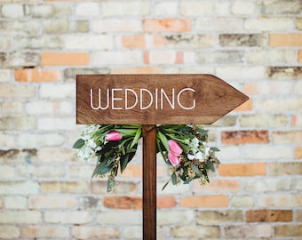 Wedding Rustic Wood Wedding Arrow with Stake, Rustic Wedding Wood Sign or Signage, Rustic Wedding Arrow for Ceremony or Reception