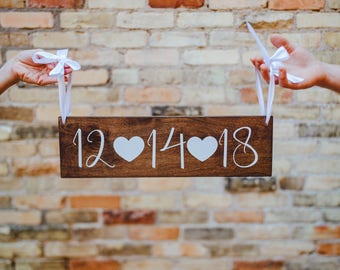 Date Wedding Rustic Sign, Photo Prop Wedding Date Woodland Sign, Engagement Pictures Wood Sign, Photos Custom Decor Sign