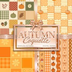 Puede incluir: Una colección de papel digital con patrones sin costuras de calabazas, hojas, flores, setas y lazos en tonos naranja, marrón y crema. Un marco central en oro rosa muestra el texto "AUTUMN Coquette" con un lazo a juego en la parte superior.