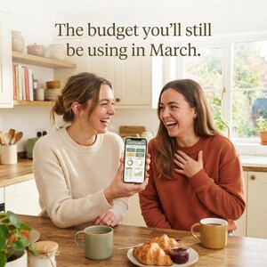 Savings goals and sinking funds tracker template. Visually monitor your financial progress with automatic percentage calculations and months-to-goal tracking. A digital tool to plan for vacations, emergency funds, and big purchases effortlessly.