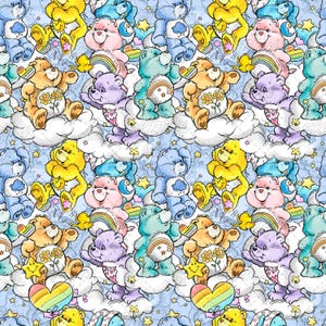 Puede incluir: Un patrón repetitivo que presenta coloridos personajes Care Bears en varias poses, sentados sobre nubes blancas, sosteniendo globos de corazón con los colores del arcoíris y rodeados de estrellas amarillas y pequeñas flores sobre un fondo azul claro.