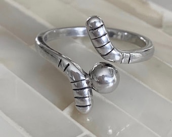 Sterling Silver Hockey Puck Ring – Adjustable Hockey Jewelry