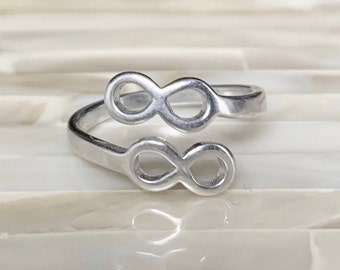 Infinity Ring- Infinite Love- I love you gift- Valentine's Day gift- Infinity- Love- Anniversary gift- Sterling Silver