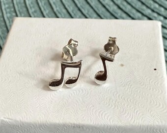 Sterling Silver Music Note Stud Earrings – Hypoallergenic Jewelry