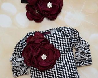 Baby Girl Houndstooth Ruffle Infant Layette Cotton Baby Romper with Large Flower On The Chest and Matching Headband