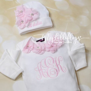 Personalized  Baby Girl White Romper Set Embroidered Infant Romper with Matching Hat Romper with Cuffs for Hands and Legs