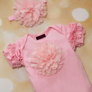 Ruffle Pink Baby Girl Romper Short Sleeve Infant One Piece  Romper with Chiffon Flowers