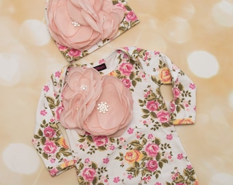 Baby Girl Floral Romper Infant Layette Cotton Baby Romper with Large Flower On The Chest and Matching Hat