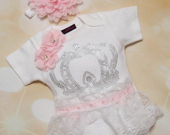 Baby Girl Royal Princess One Piece Set White Short Sleeve Set with Rhinestone Crown and Lace