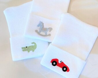 刺繍入り新生児男の子用病院帽子