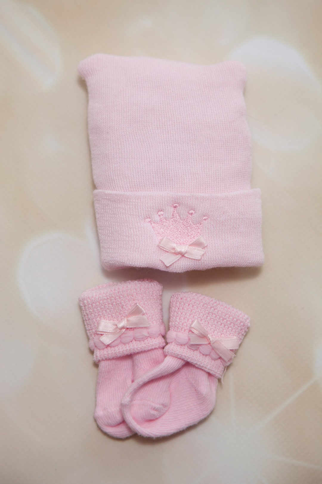 Newborn Girl Hospital Baby Hat and Socks Set New Baby - Etsy