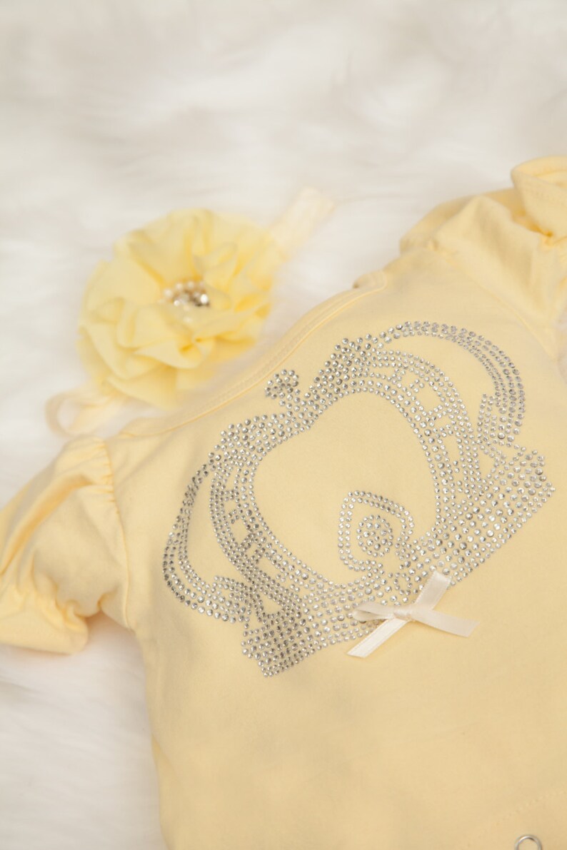 New Baby Girl Romper Fleece Stuff In Yellow Color Design Butterfly DTFG7500