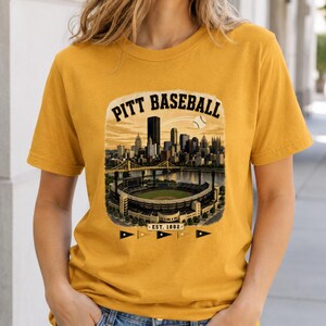 Pittsburgh Baseball Shirt Vintage Skyline Design Retro City Est 1882 Fan Gift Baseball Lover Unisex Graphic T-Shirt