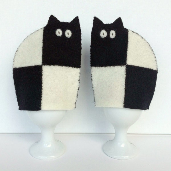 Egg Cosy Wool Felt Cat Pair Black & White