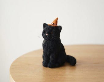 Decoración otoñal de gato negro de fieltro de aguja, figura de gatito de lana hecha a mano, centro de mesa de Halloween