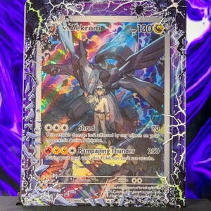 Carpeta protectora para cartas Pokémon TCG con diseño de capas oscuras / Colorida