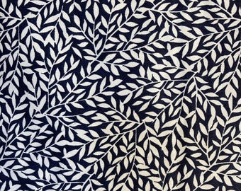 Vintage Ralph Lauren Flat Bed Sheet, Queen Bed Size,  Botanical Print, Dark Navy Blue and White  100% Cotton, 94 x 104", "Leaves"