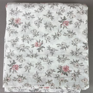 Vintage Bed Sheet, Rachel Ashwell, Full-Double Bed Size, Floral Print, Lt Gray and Pink, 1 Flat Sheet, 100%  Cotton