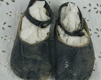 Antique Leather Baby Shoes, Victorian Baby Shoes, "Mary Jane" Style, Black Leather with Original Buttons, Possible Doll Shoes