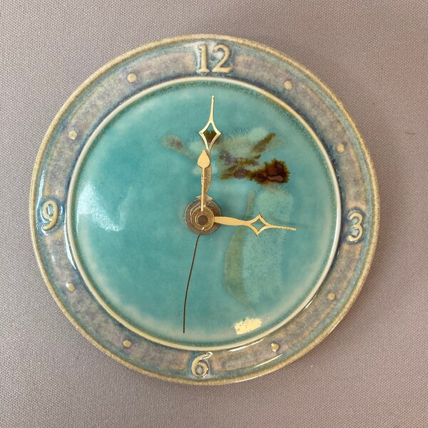 Vintage Artisan Crafted Wall Clock. Ceramic Wall Clock. 6" Diameter, Quartz, Battery Operated, Aqua Blue Glaze, Runs Great