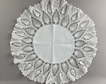 Vintage White Doily, Hand Crocheted with White Linen Center,  Has a 19" Diameter, Table Centerpiece, Cottage Chic, Vintage Table Linen