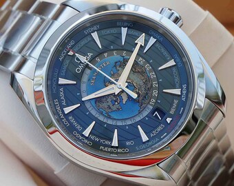 OMEGA Seamaster World Time GMT Automatik Chronometer Grünes Ziffernblatt Herrenuhr Art.Nr. 220.30.43.22.10.001