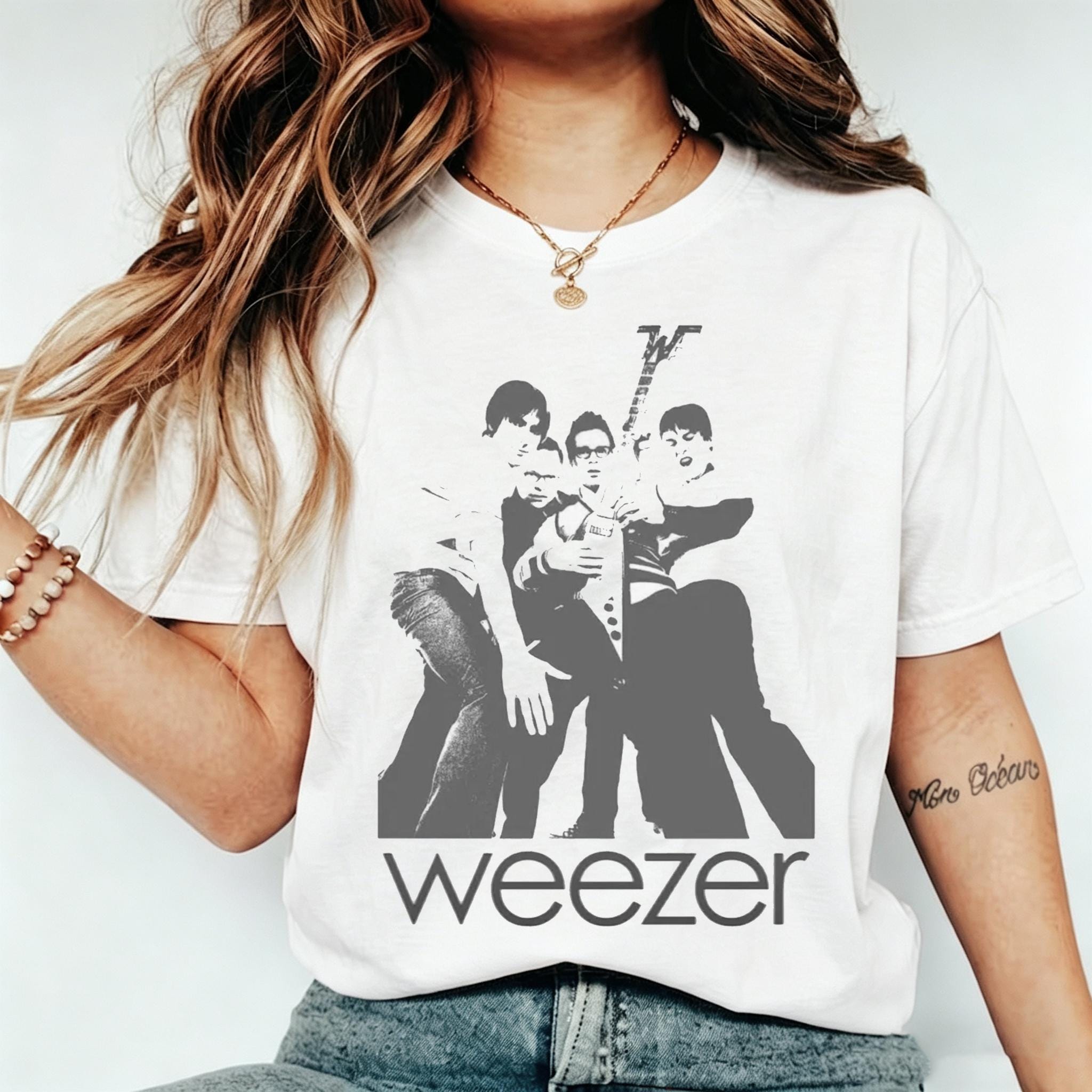Weezer concert shirt - Etsy 日本