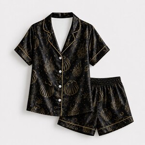 Celestial Seashell Satin Pajama Set with Black Gold Ocean Shell and Star Pattern for Cozy Sleepwear