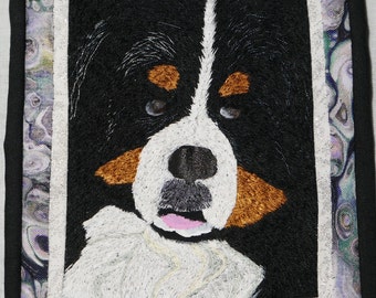 Small Art Quilt Fiber Art Quilt Portrait of a Bernese Mountain Dog Small Wall Hanging Small Art Home Decor Gift for Dog Lover Gifts No-80