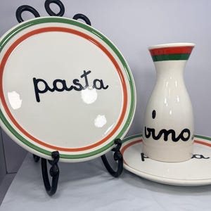 Baldelli Italy Pottery 3 Piece Set Wine Carafe & 2 Plates Green Red Bands
