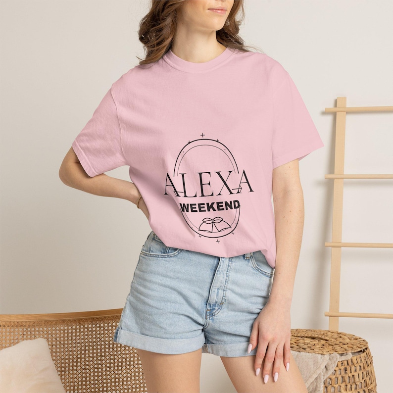 Camiseta personalizada para despedida de soltera, camiseta personalizada de colores cómodos para el fin de semana de la novia, regalo para el grupo nupcial imagen 4