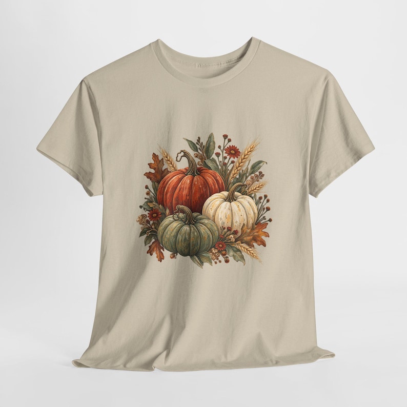 Pumpkin Patch Shirt for Women, Heirloom Pumpkin Fall Tee, Botanical Autumn Graphic Shirt, Harvest Outfit image 4