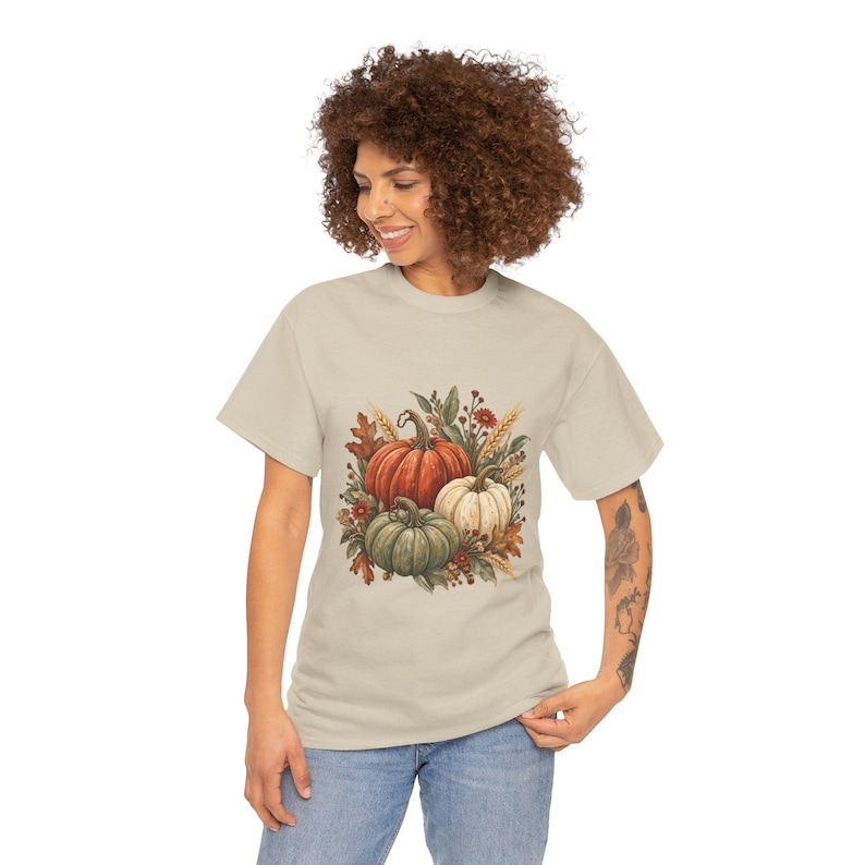 Pumpkin Patch Shirt for Women, Heirloom Pumpkin Fall Tee, Botanical Autumn Graphic Shirt, Harvest Outfit image 5