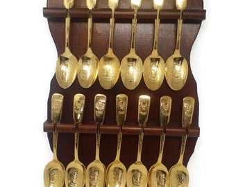 Complete Set Bicentennial Gold Colored 13 Colonies Vintage Collector Spoons International 1776-1976 Commemorative