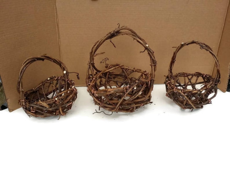Flower Girl Basket Set of Three Rustic Grapevine Baskets Grapevine Wedding Decoration Bridal Gift Made In Michigan by colonialcraft on Etsy