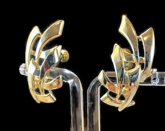 Vintage Coro Atomic Comet Abstract Modernist Earrings in Gold Tone Clip-Ons 1960s Shiny Gold Signed