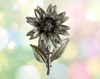 Vintage Silver Tone Long Stem Flower Brooch Retro Large Unisex Dimensional Pin