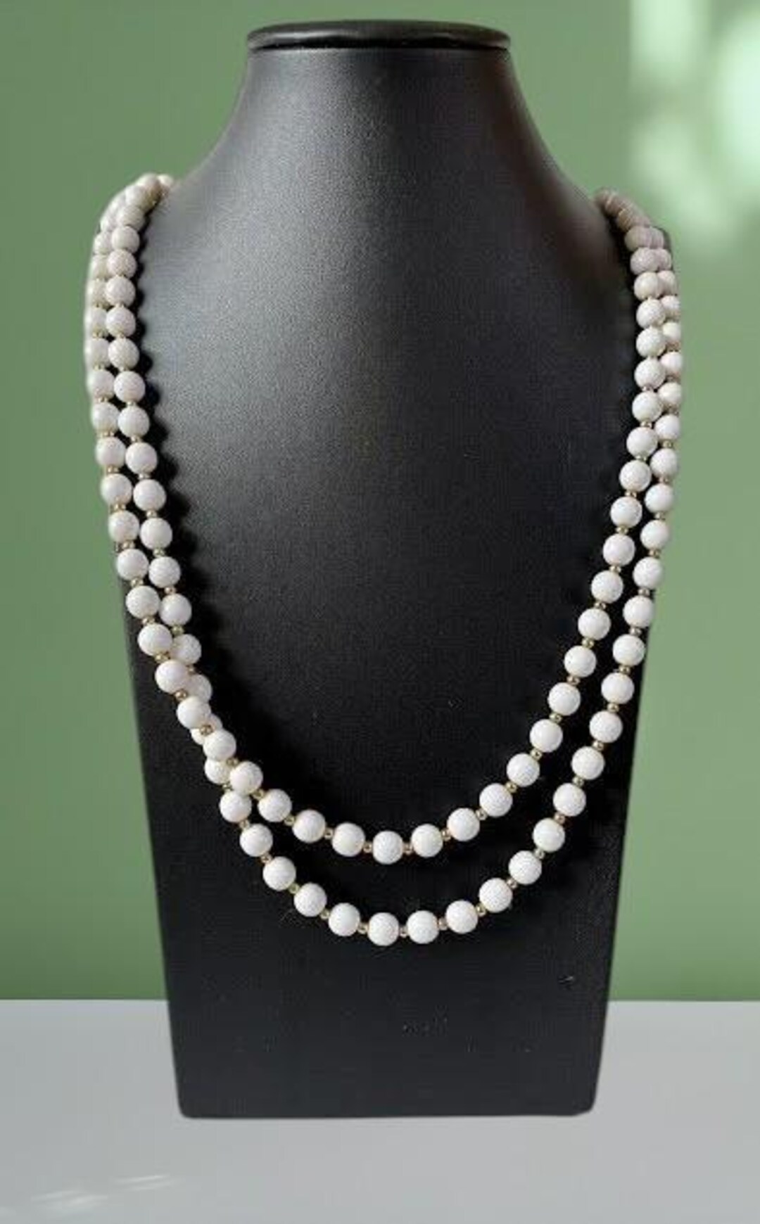 Retro Long White & Gold Tone Plastic Bead Necklace Hidden Screw Clasp ...