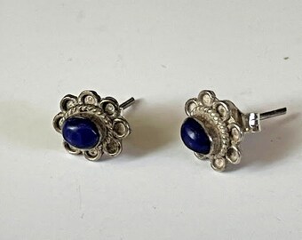 Vintage Sterling Silver Lapis Stud Earrings Retro Hand Crafted Rope Floral Bohocore Hippie