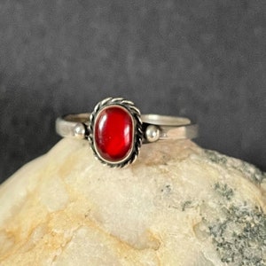 Sterling Silver and Red Glass Cabochon Ring SZ 7, Stackable, Signed,