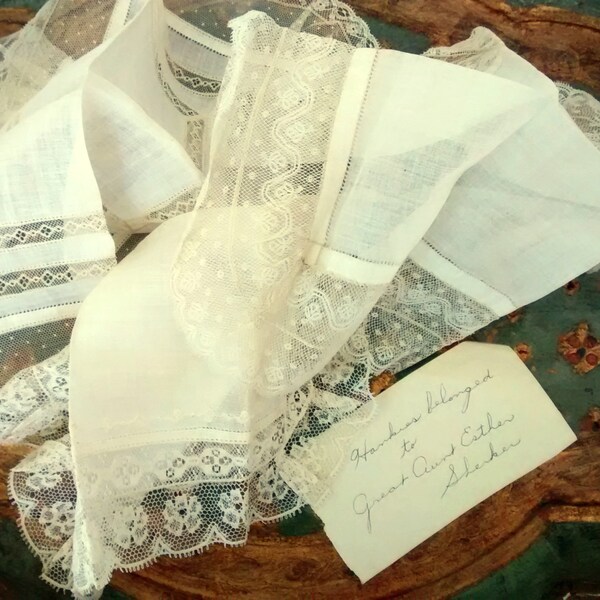 Vintage Wedding Hankie Collection, 3 Lace Handkerchiefs, Bridal Party