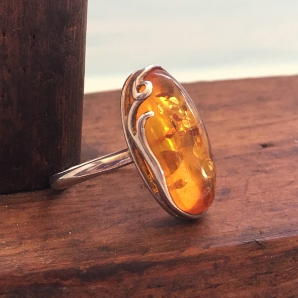 Natural Amber Ring, Vintage Baltic Amber Ring, Art Nouveau, Sterling Silver Ring, SZ 7,Brutalist,  Vine Leaf Statement Ring