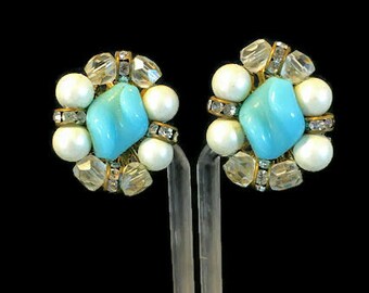 Vintage JAPAN Earrings Faux Pearl and Blue Lucite Rhinestone Cluster Clip On Earrings Made in Japan Gold Tone retro Mid Century Jewelry